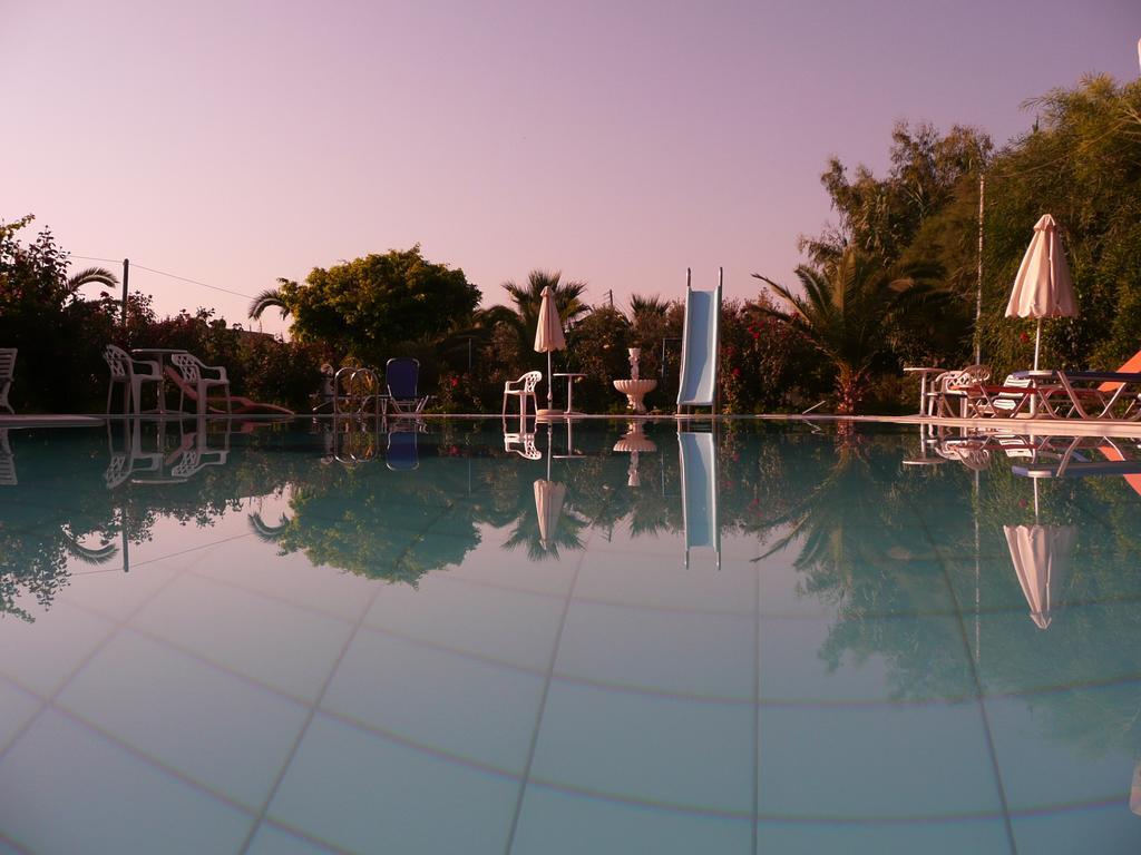 Violetta Hotel Amoudara Lasithiou Eksteriør billede